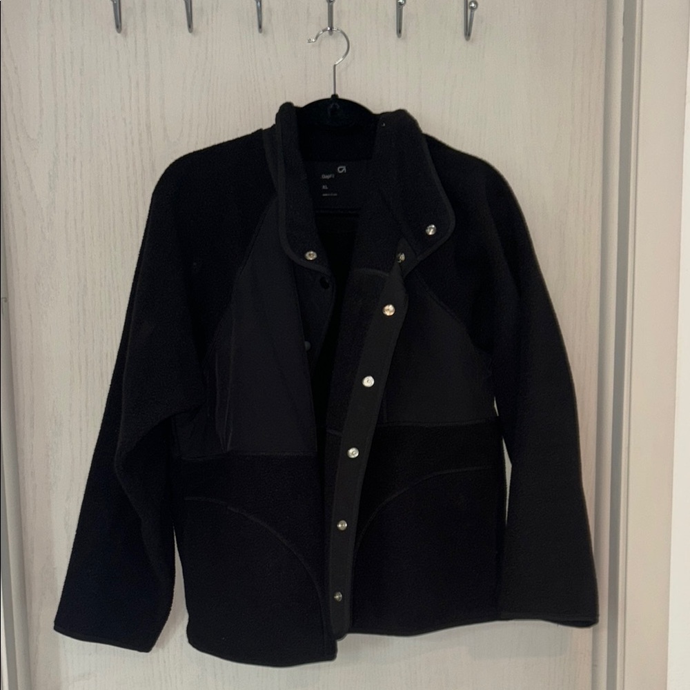 GAP Black Teddy Jacket Cozy and Stylish